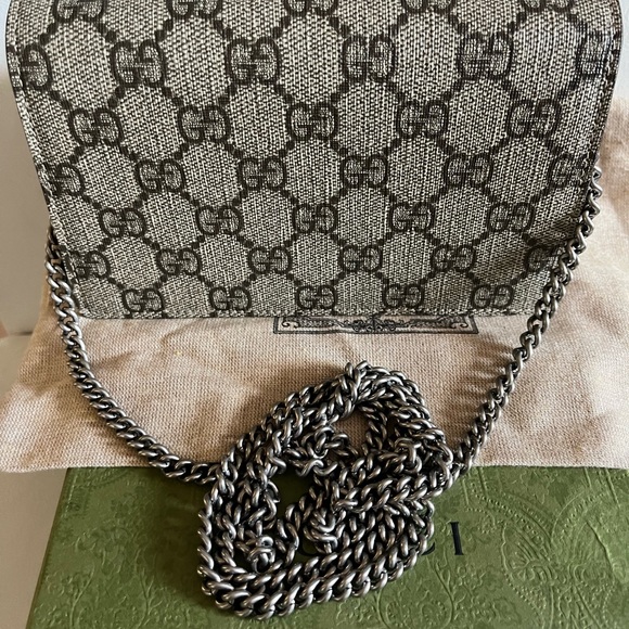 Gucci GG Dionysus Supreme Super Mini - Picture 3 of 15